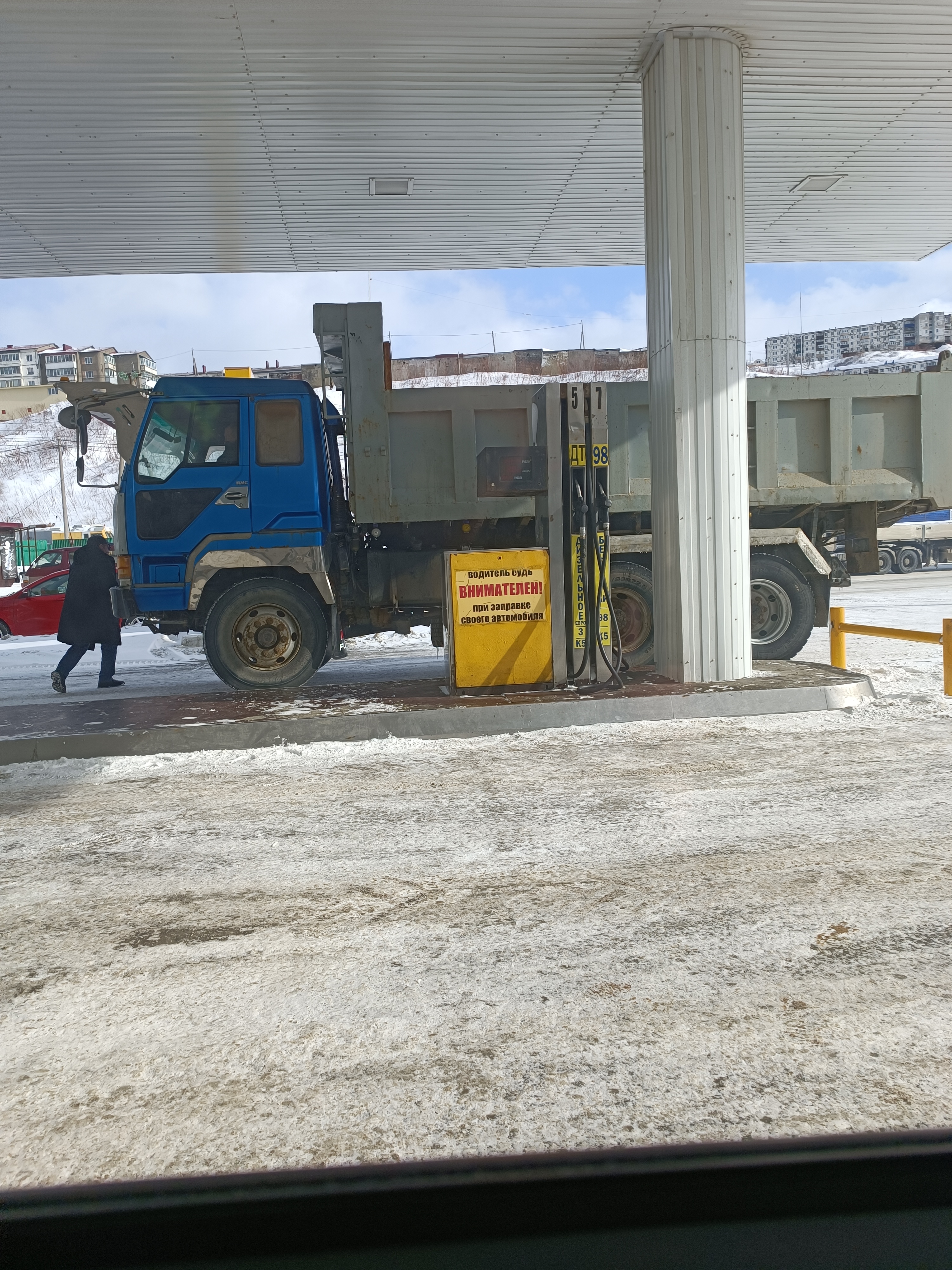 Услуги самосвала от собственника Николай