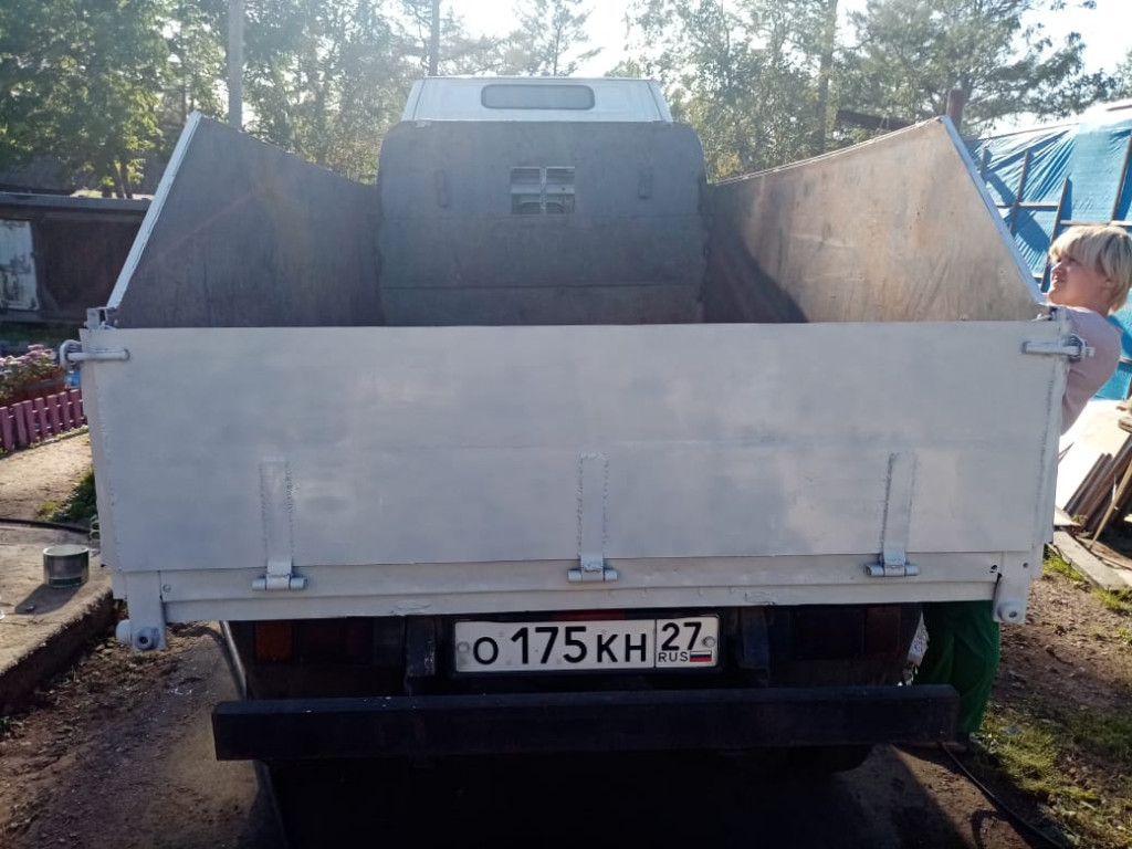 Услуга самосвала. Перевозка грузов.