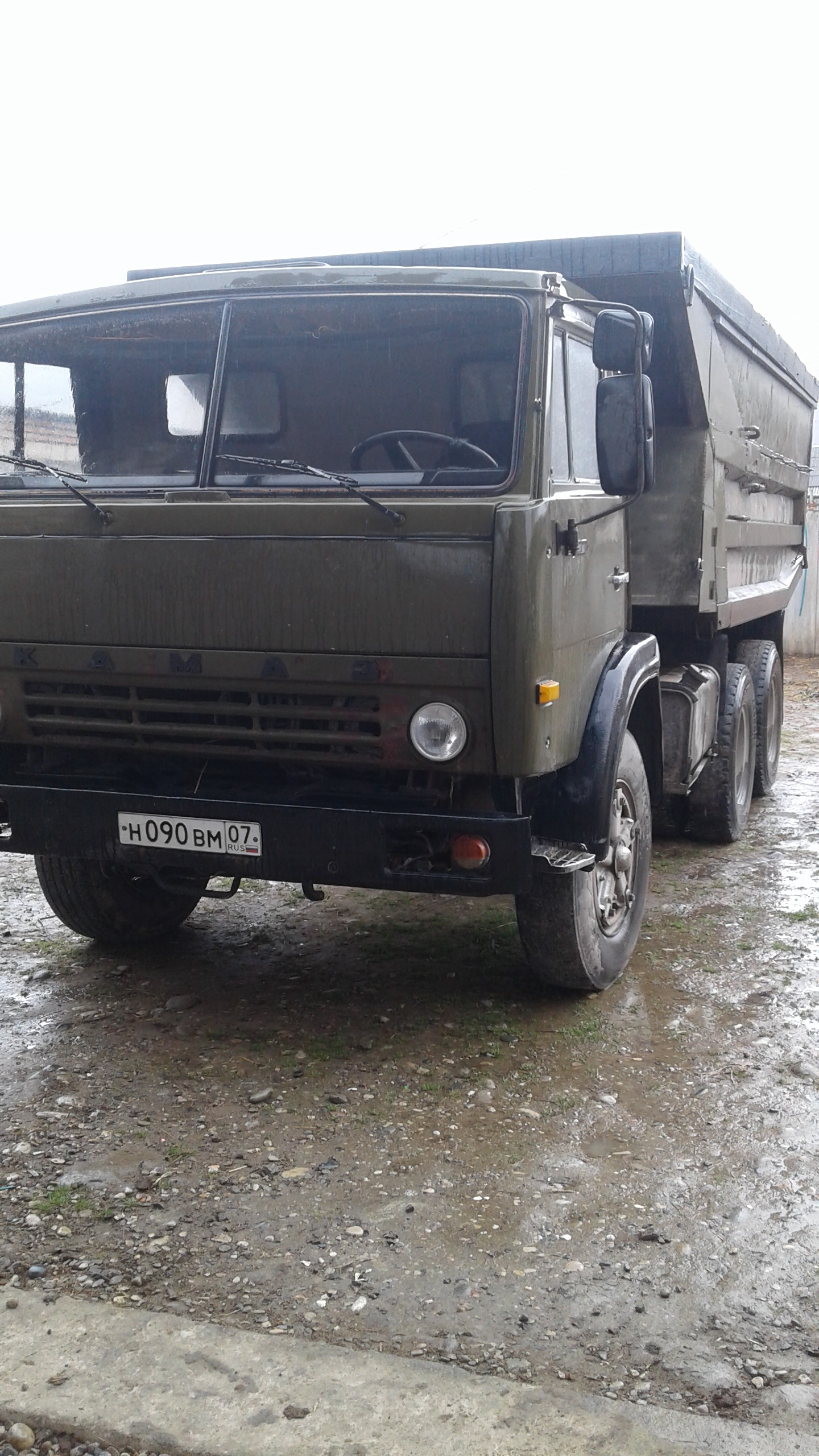 Услуги самосвал. Песок, щебень, грунт. Перевозка.