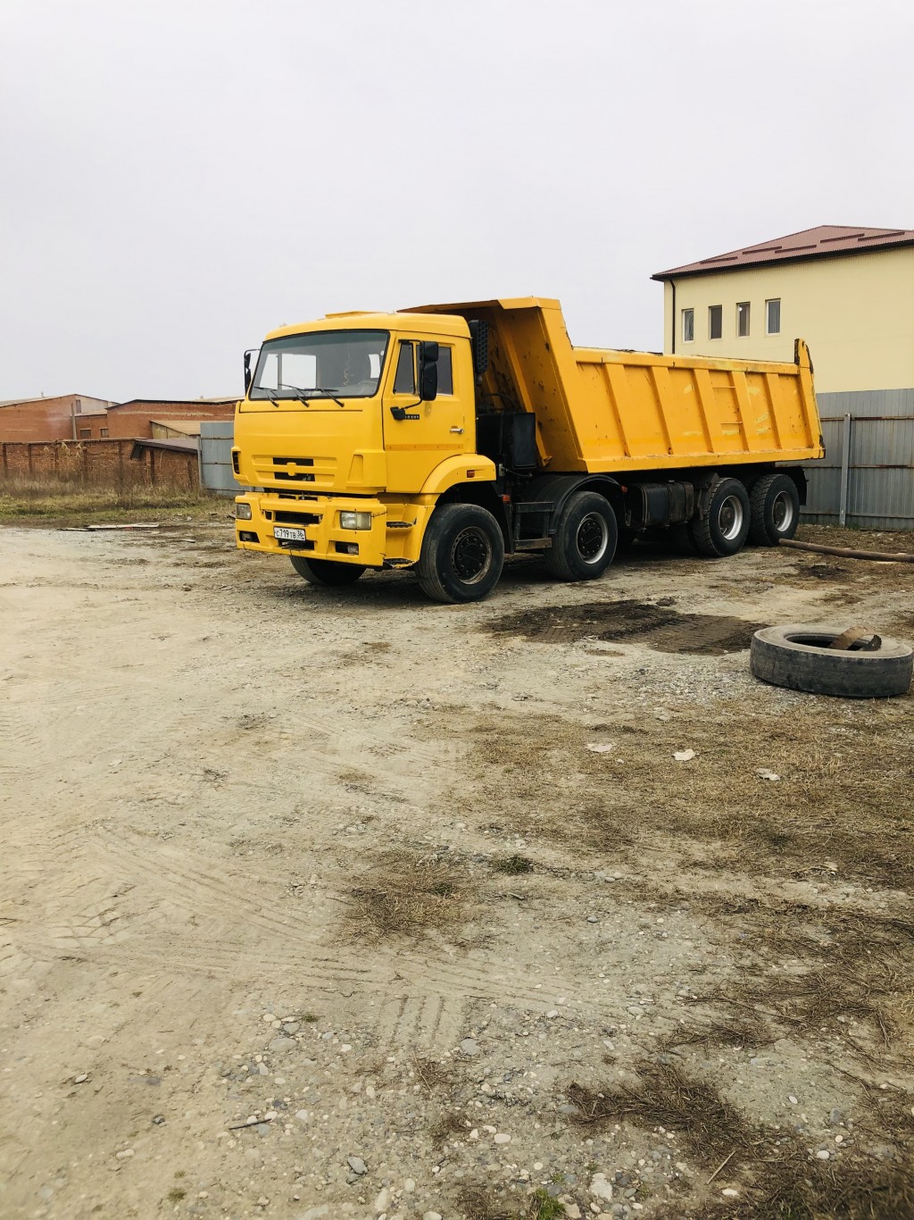 Самосвал  от собственника Казбек