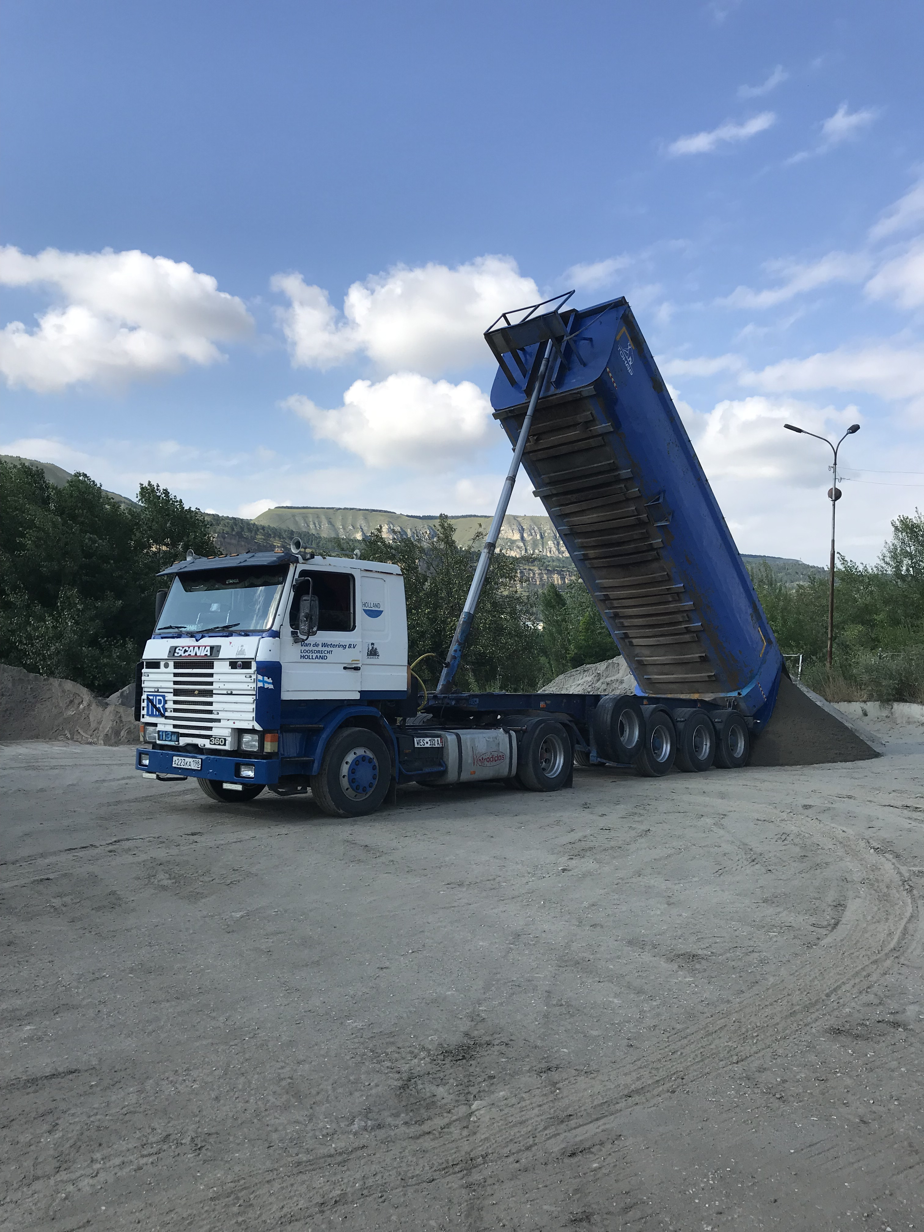 Тонар ( самосвал )