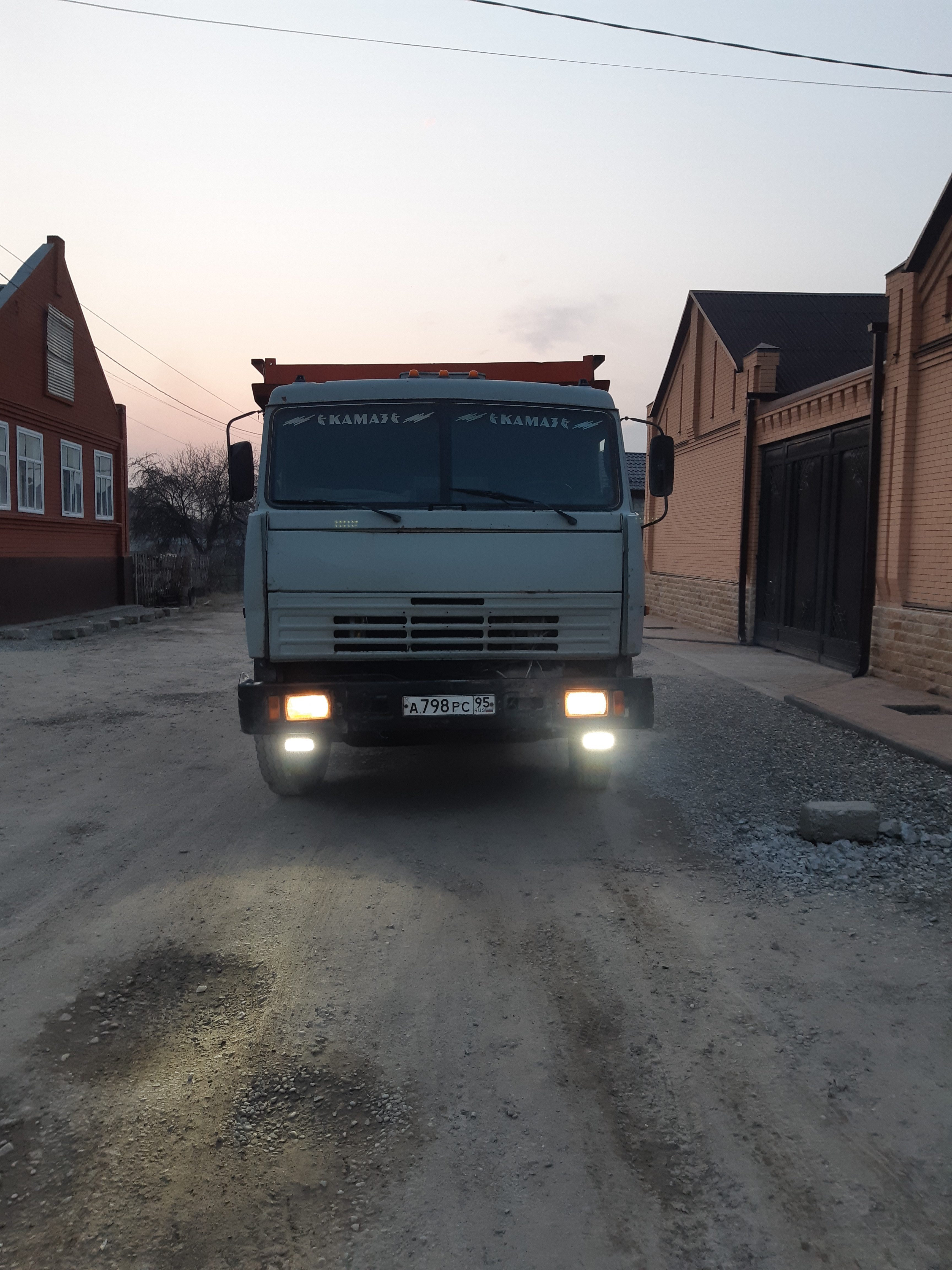 Шебень.песок.гпс от собственника Перевозчик