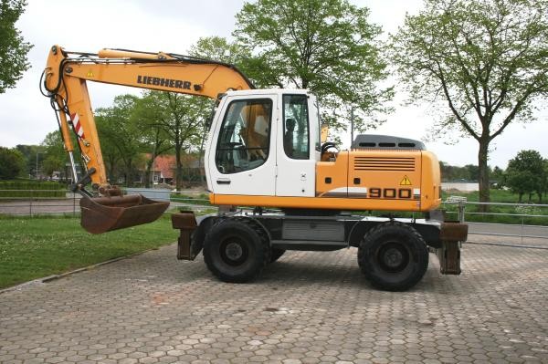 Аренда колесного экскаватра LIEBHERR A900C