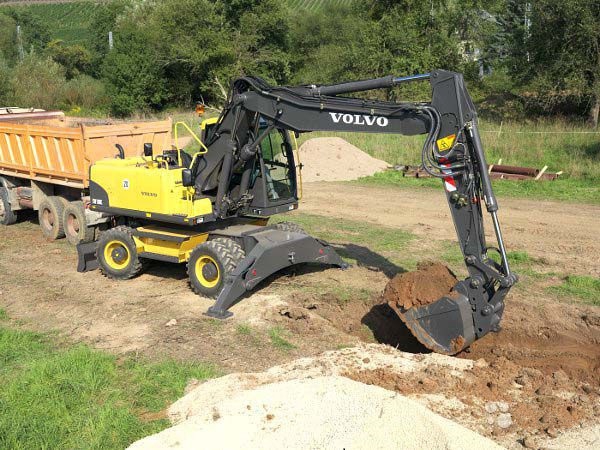 Колесные экскаваторы от собственника Арендная компания "Истра"