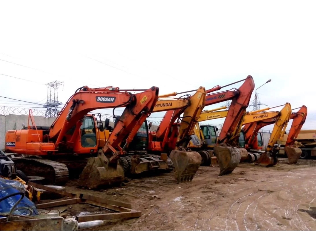 Аренда гусеничного экскаватора