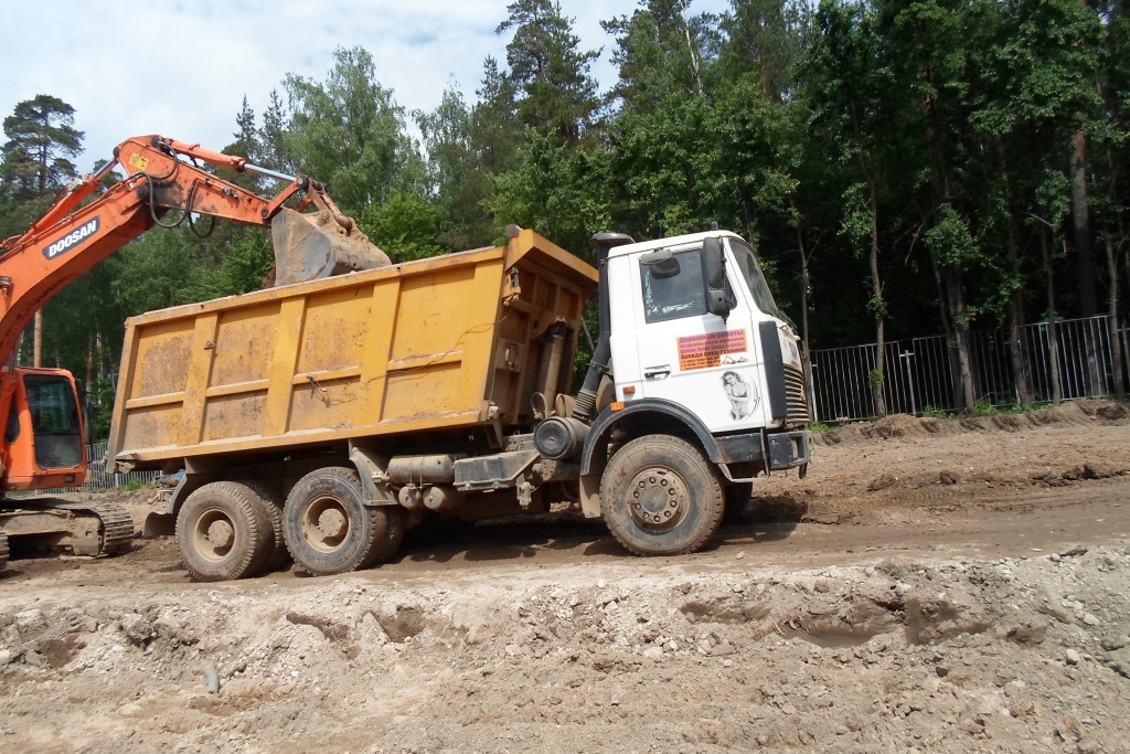 Аренда калосавои екскаватор