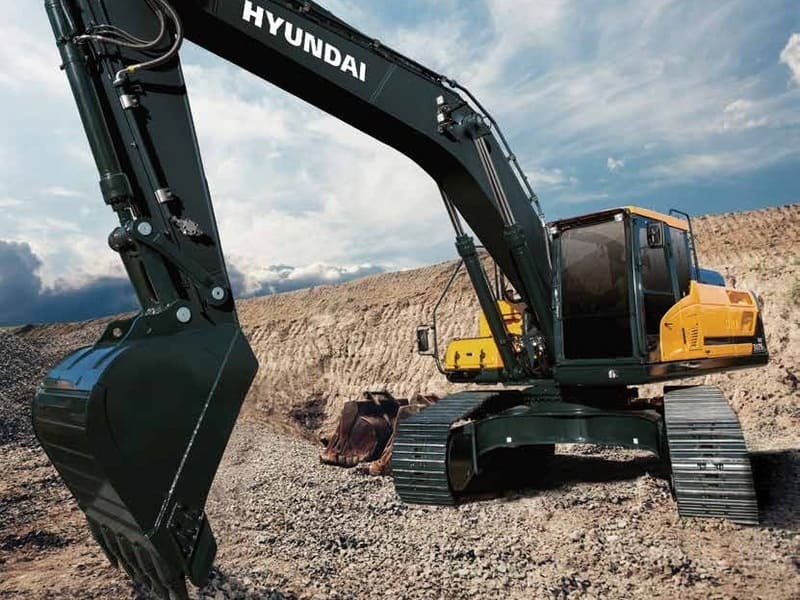 В аренду экскаваторы гусеничные 34 тонны.