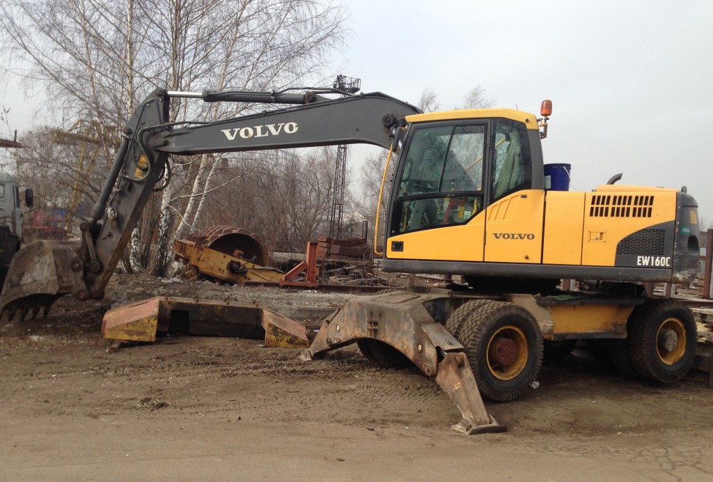 Аренда полноповоротных колесных экскаваторов