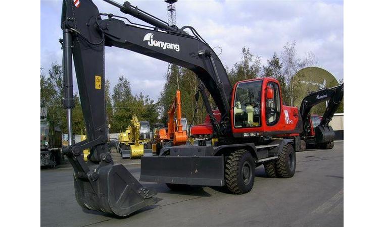 Аренда полоповоротных колесных экскаваторов