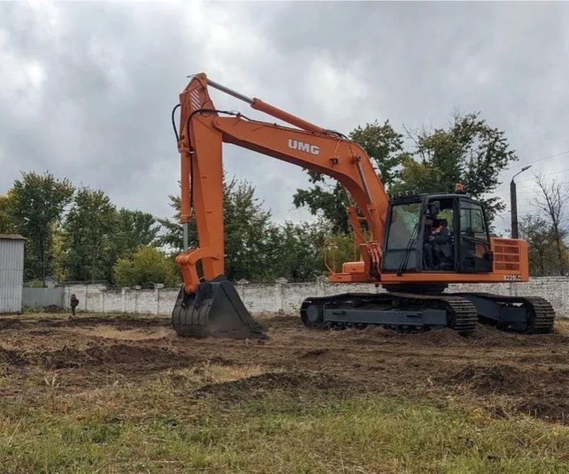 Аренда гусеничного экскаватора