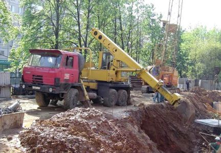 Экскаватор планировщик Татра