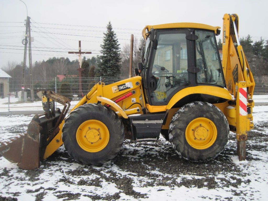 Аренда экскаватора-погрузчика JCB3cx равноколесник