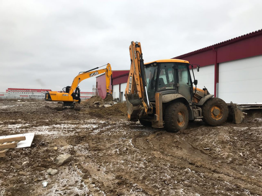 Аренда экскаватора гусеничного