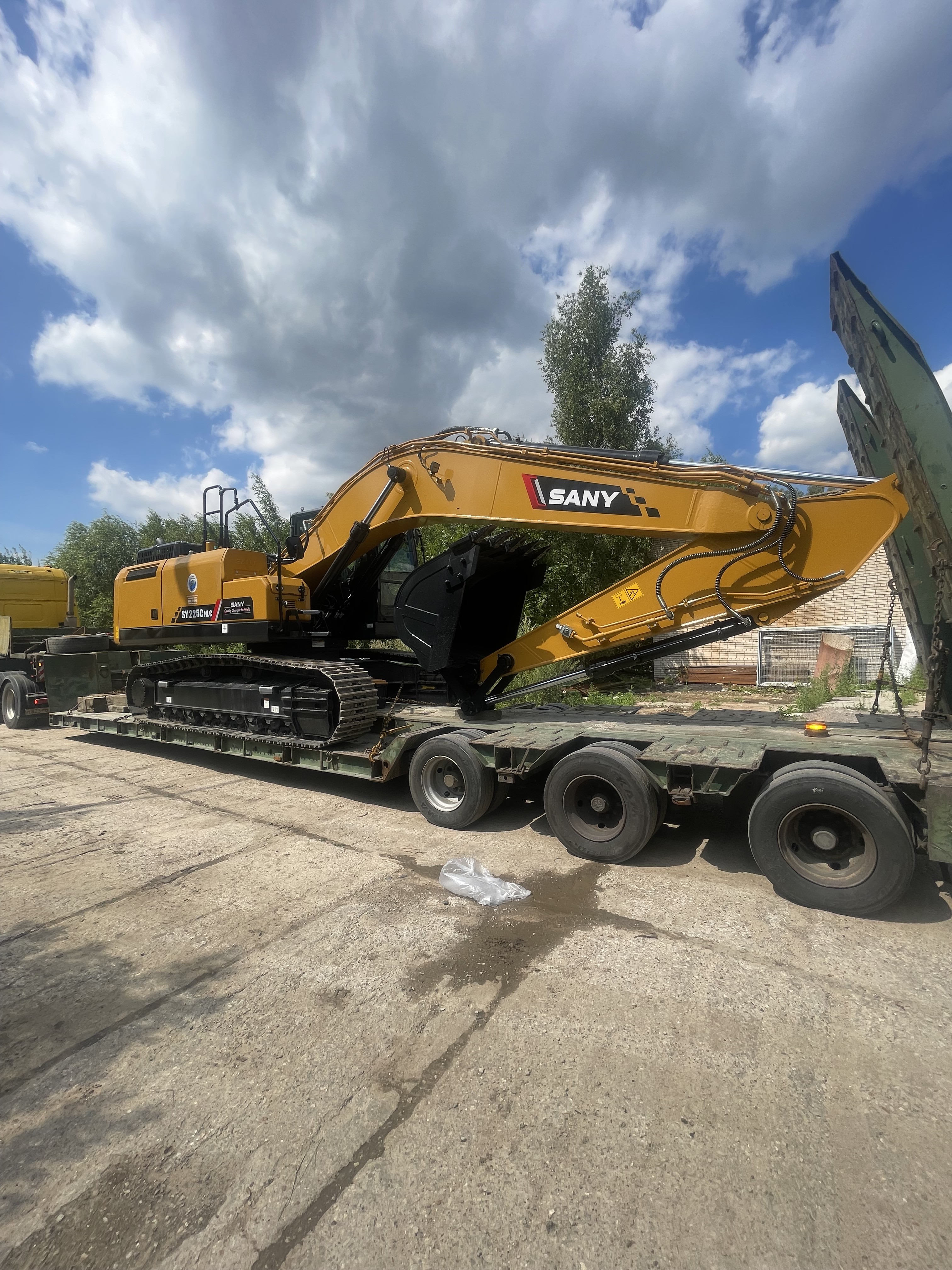 Аренда экскаватора габаритный