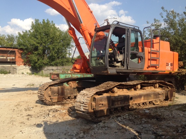 Аренда гусеничного экскаватора