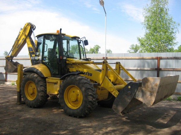 Сдам в аренду                            экскаватор                            JCB4 от собственника 89192825545