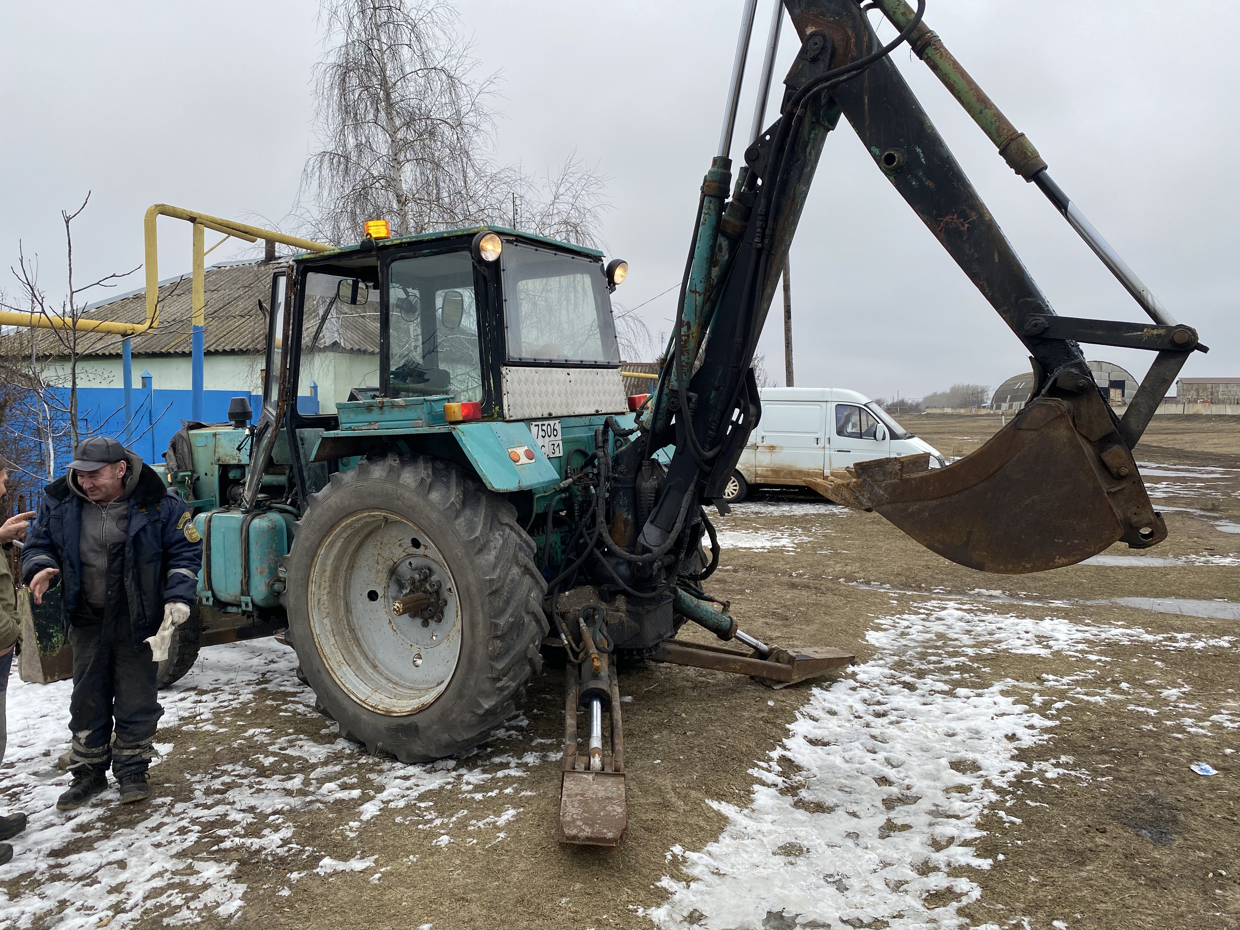Аренда эксковатора от собственника Данил