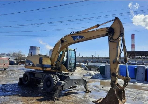 Полноповоротный экскаватор в аренду