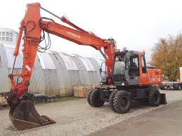 Экскаватор в аренду