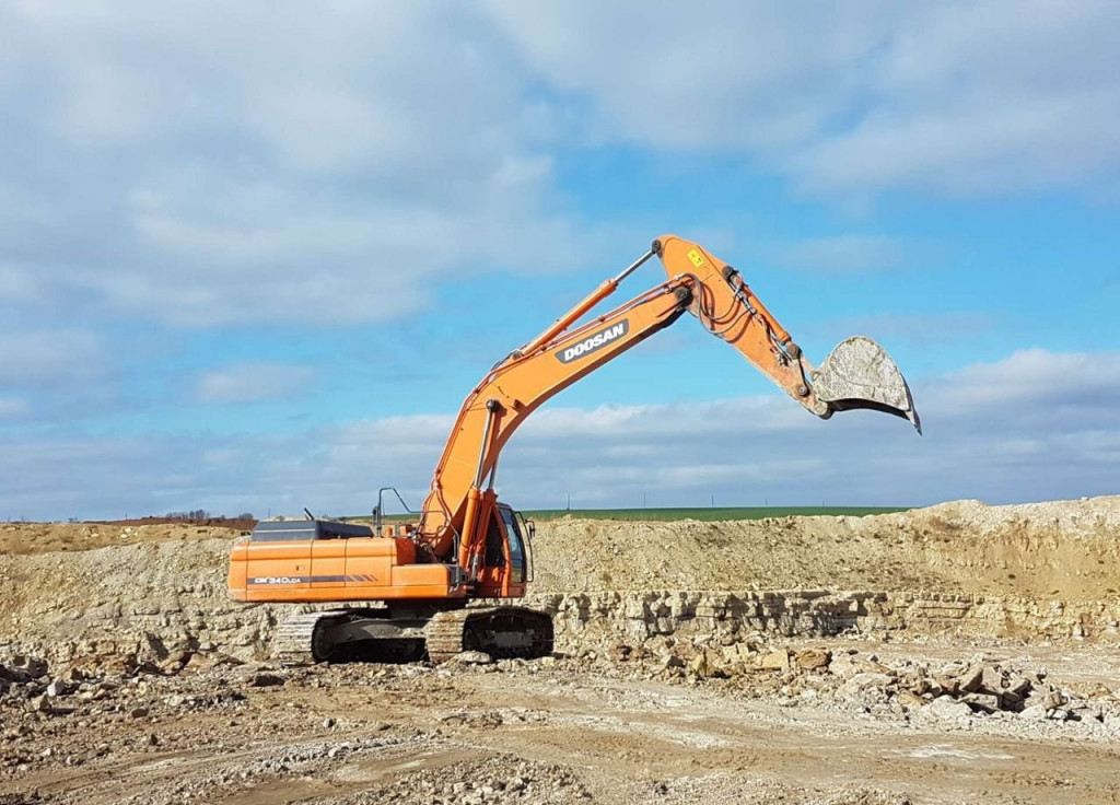Аренда экскаватора Doosan 340