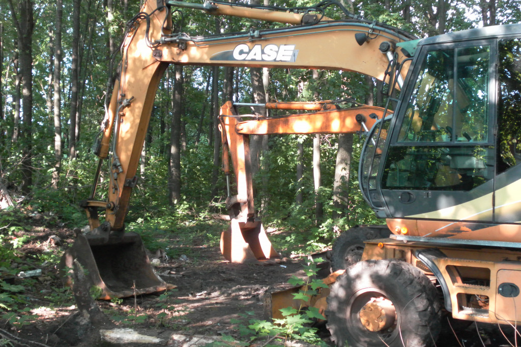 Услуги экскаватора, самосвалов