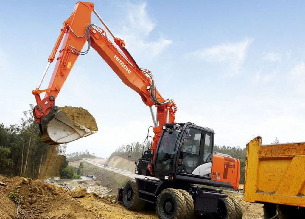 Экскаватор-полноповоротный в аренду, ковш 1-куб