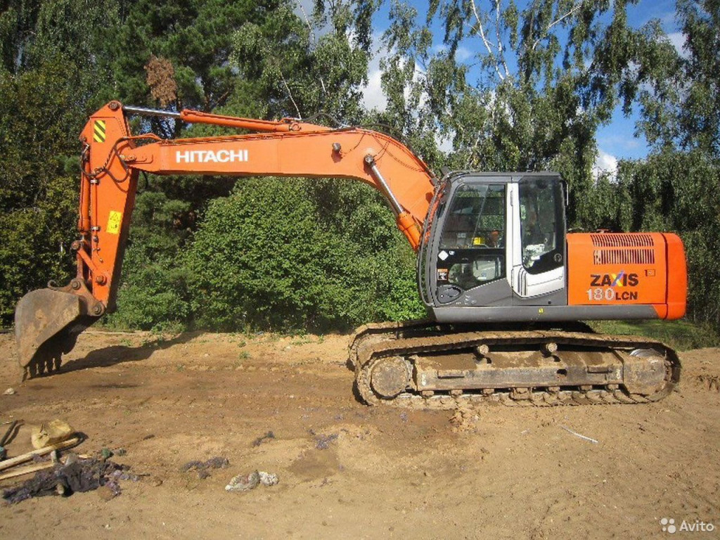 Услуги/ Аренда Hitachi zx180lcn-3 от собственника