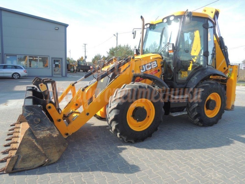 ЭКСКАВАТОР-ПОГРУЗЧИК для планировки