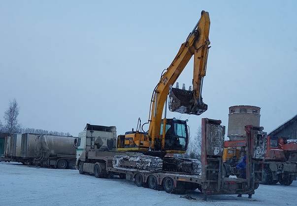 Аренда, услуги гусеничного экскаватора