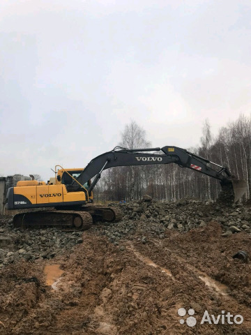 Volva 210( гидромолот/ планировщик)