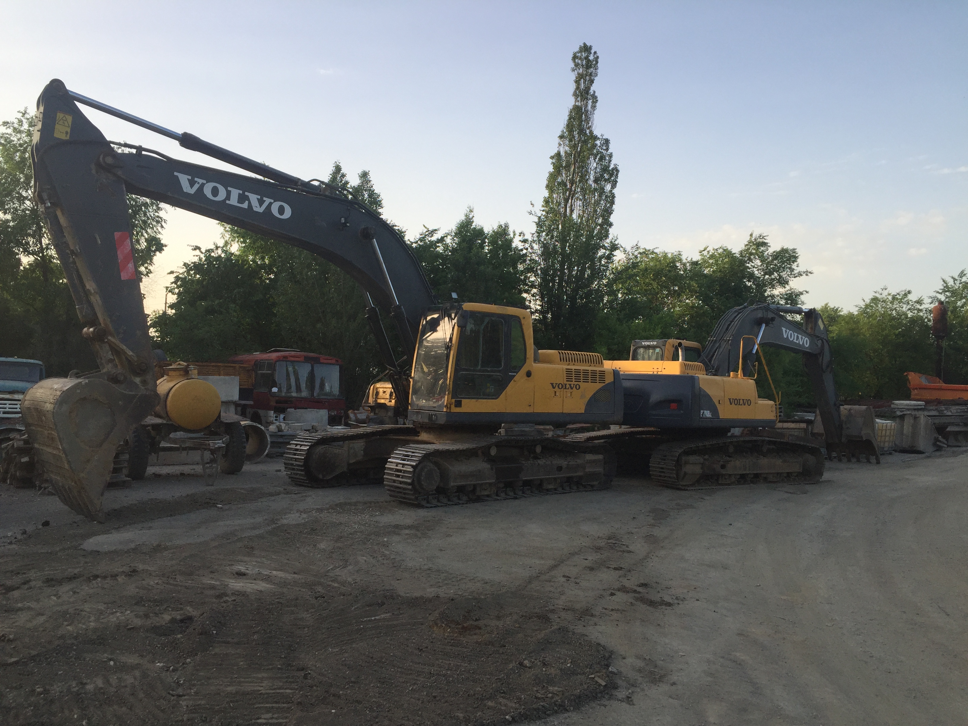 Аренда Экскаваторов. Услуги спецтехники.