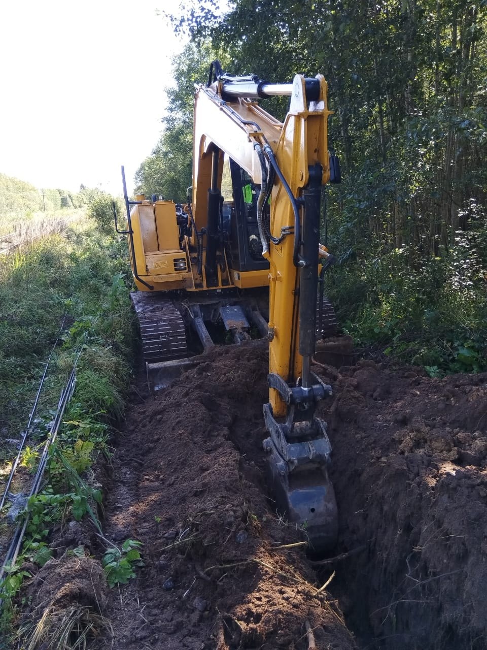 Аренда гусеничного экскаватора