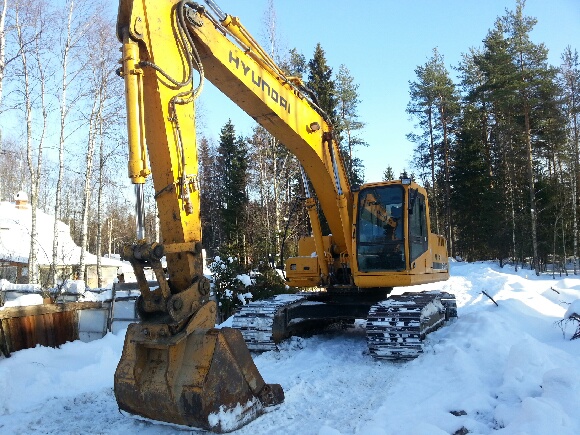 В аренду "болотник" Hyundai 210-7