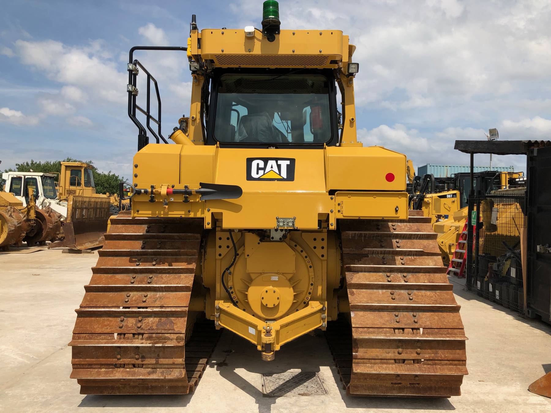 Аренда бульдозера CAT D6R Нижний Новгород