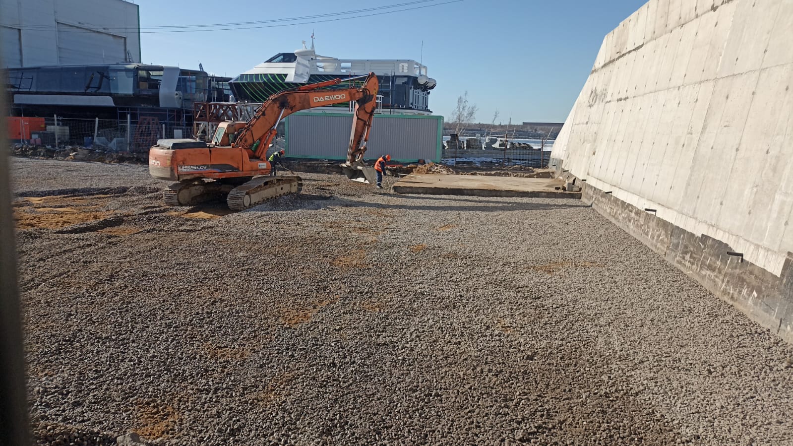 Аренда экскаватора 26 тонн