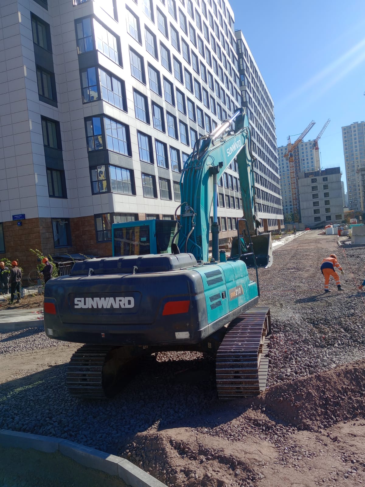 В аренду Экскаватор гусеничный 22т