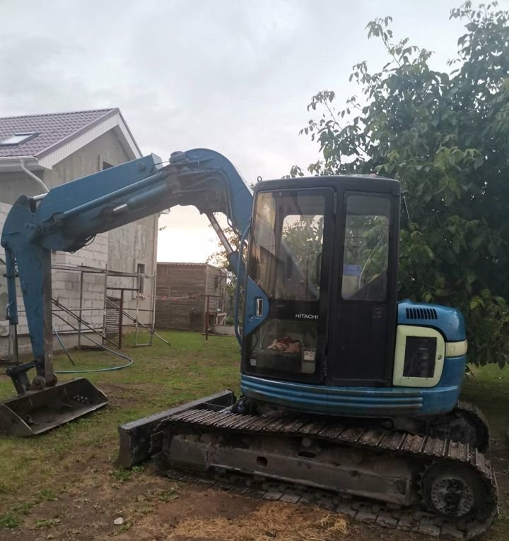 Экскаватор 8 тонн