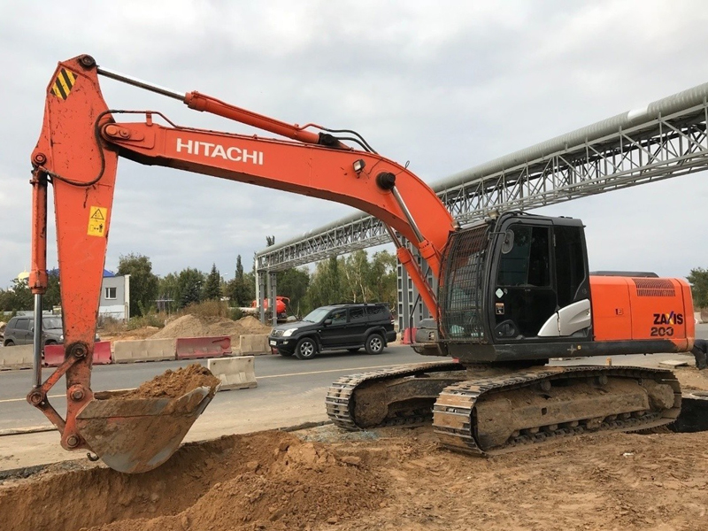 Гусеничный экскаватор Hitachi 1 м3