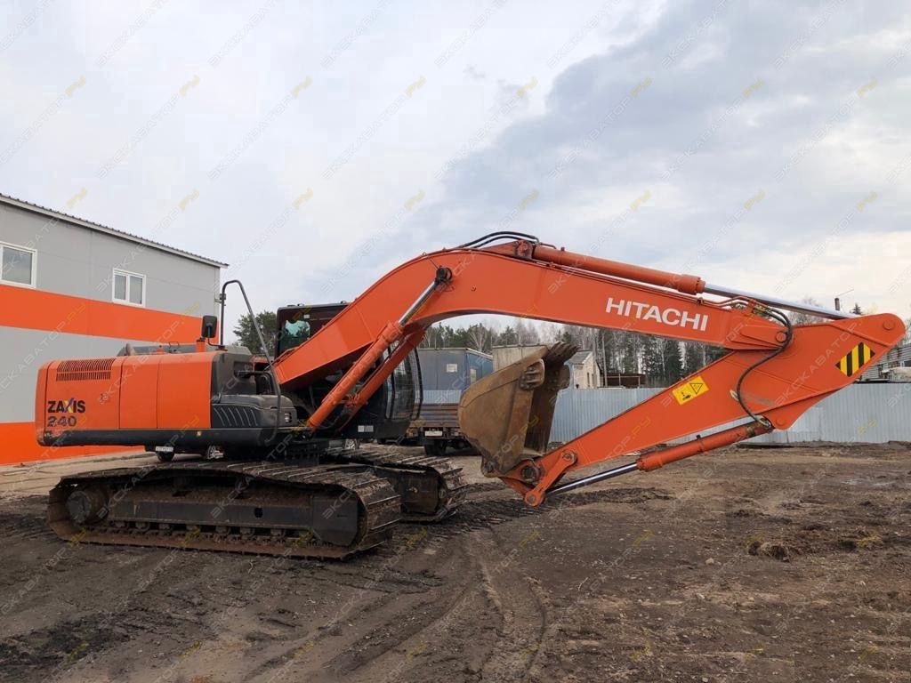 Аренда гусеничного экскаватора