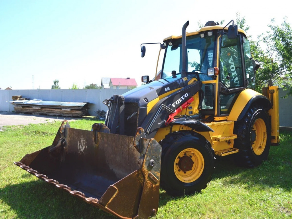 Аренда экскаватора-погрузчика. Гидробур.