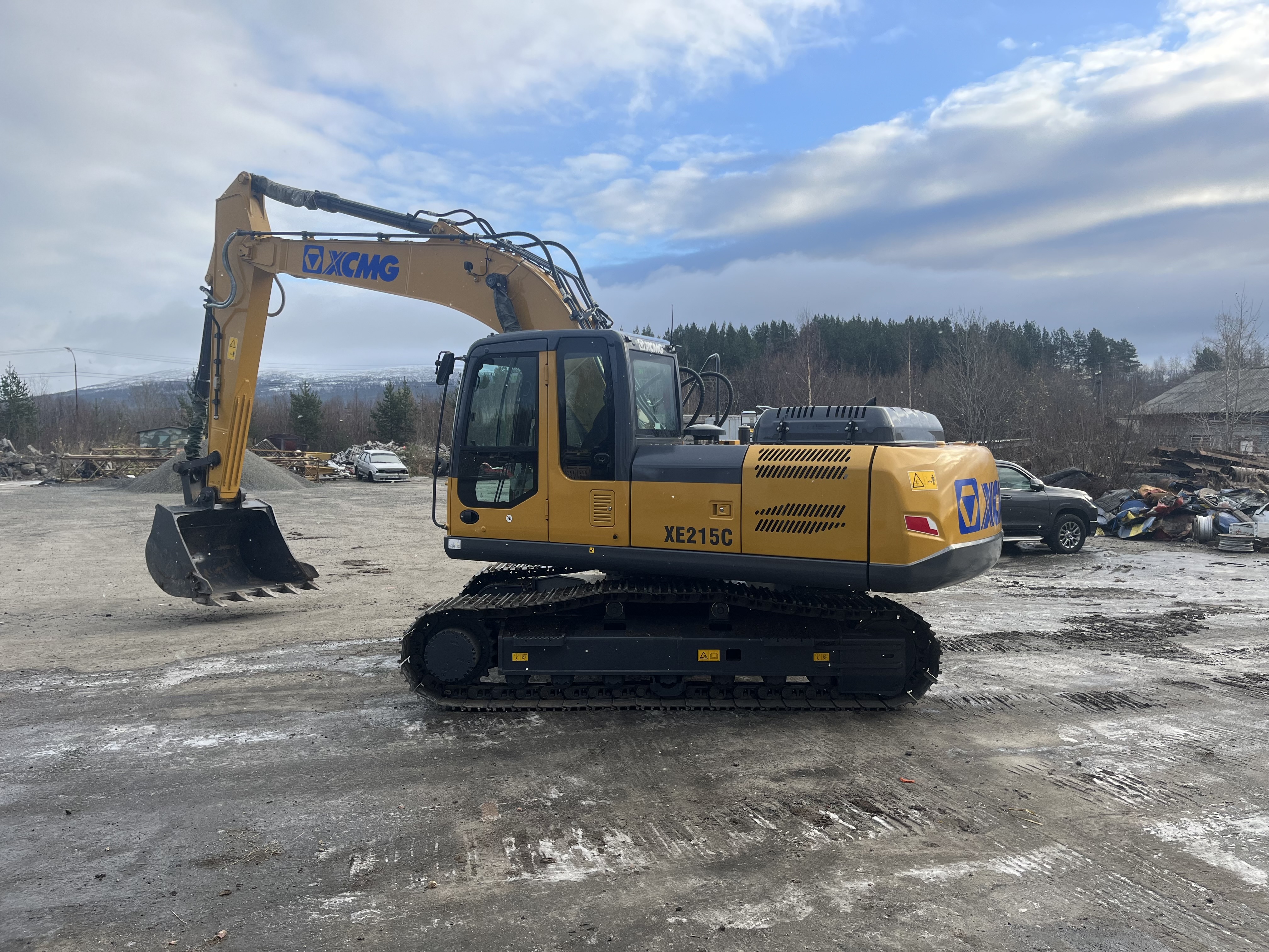 Аренда экскаватора с машинистом.