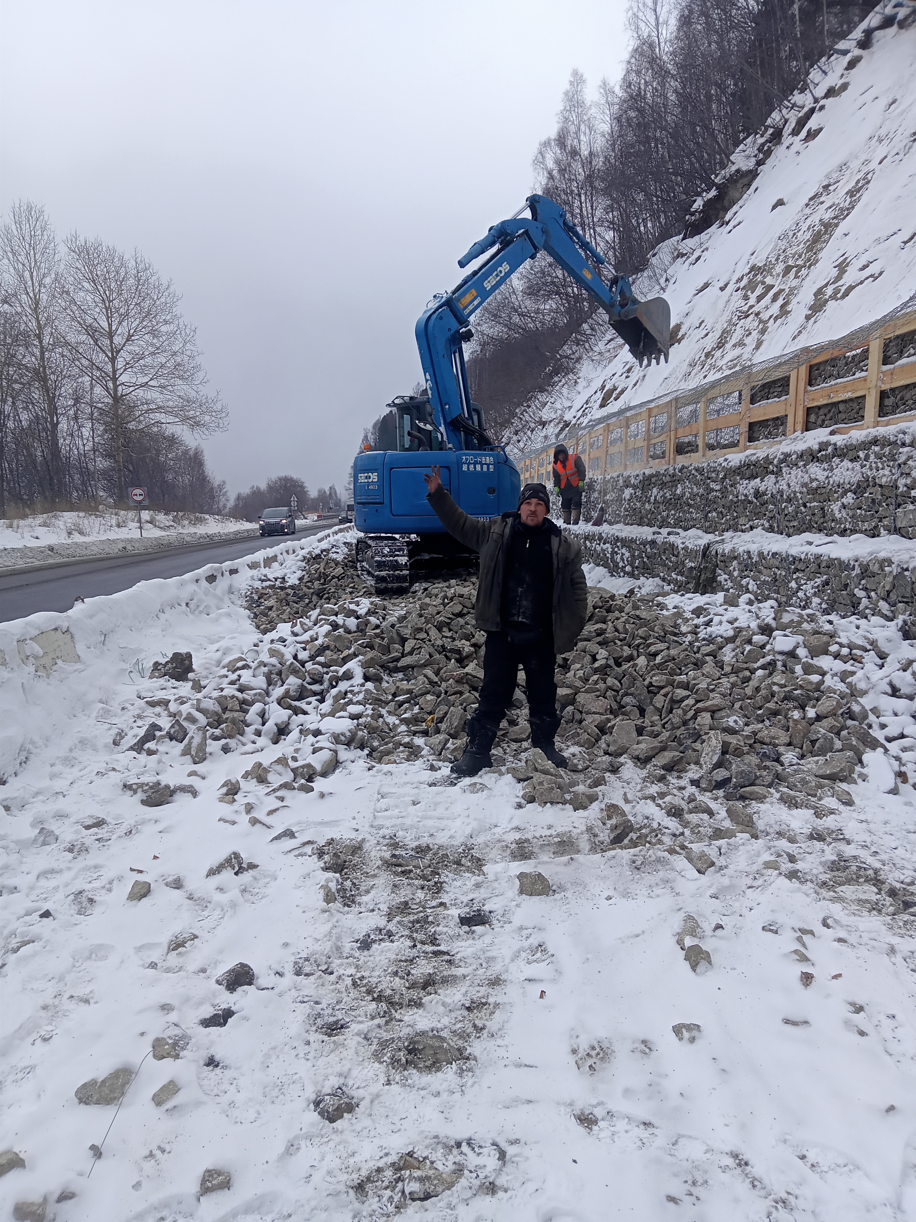 Услуги экскаватора гусеничный. Копка, планировка.