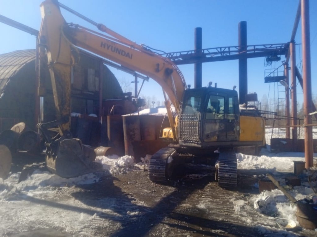 Экскаватор в аренду. Услуги экскаватора 18 т.