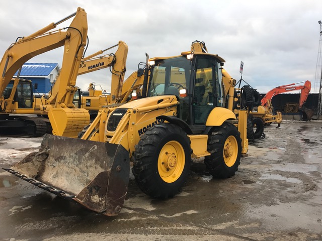 Услуги экскаватора погрузчика Komatsu