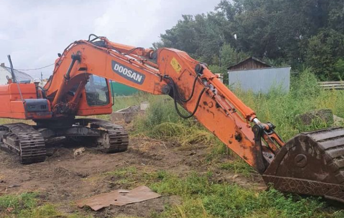 Аренда гусеничного экскаватора