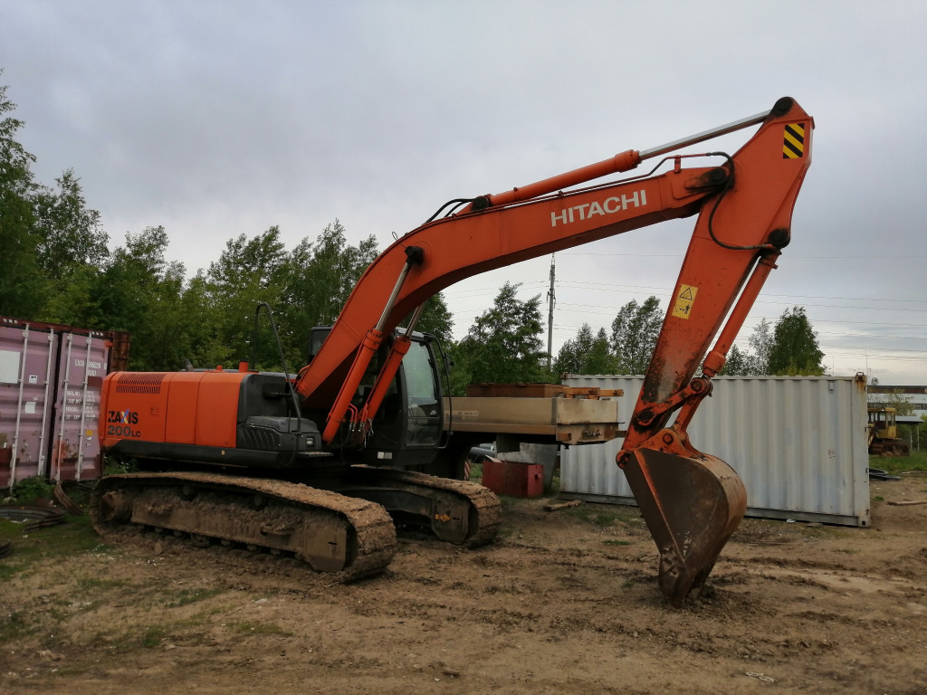 Аренда экскаватора. Копка, демонтаж, планировка.