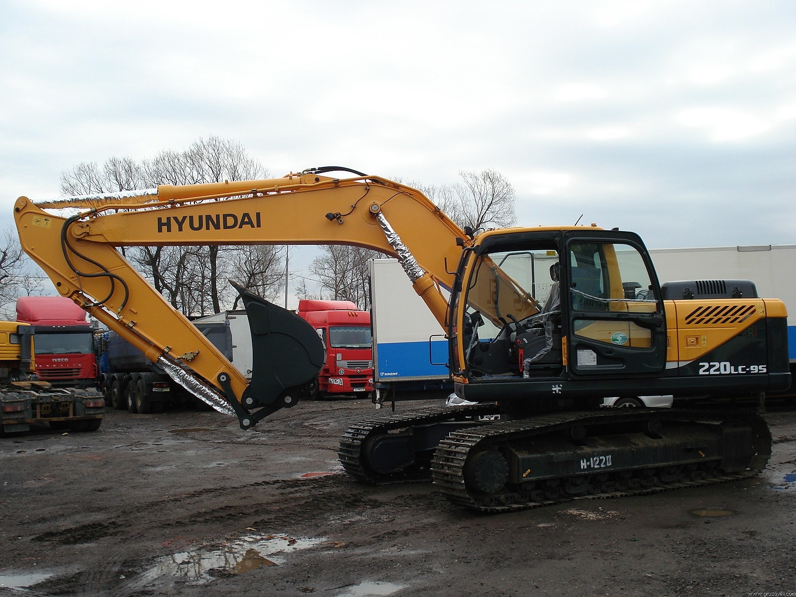 Услуги экскаватора от собственника Рустам