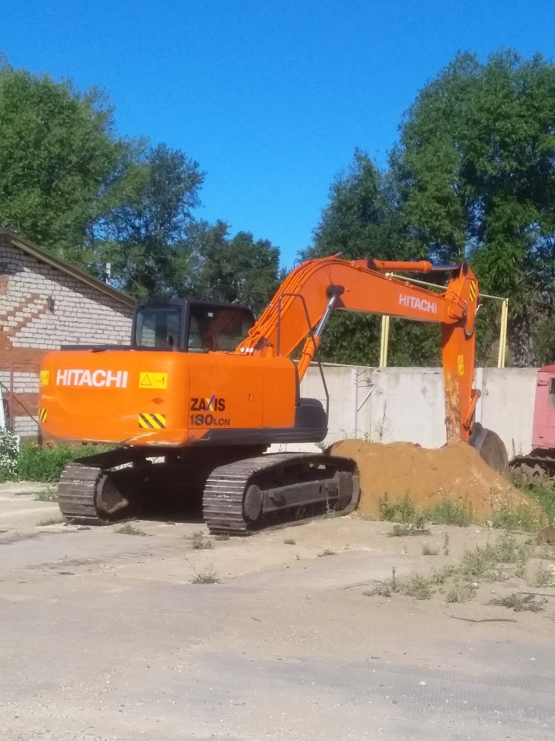 Экскаватор хитачи 240, 200, 180 аренда