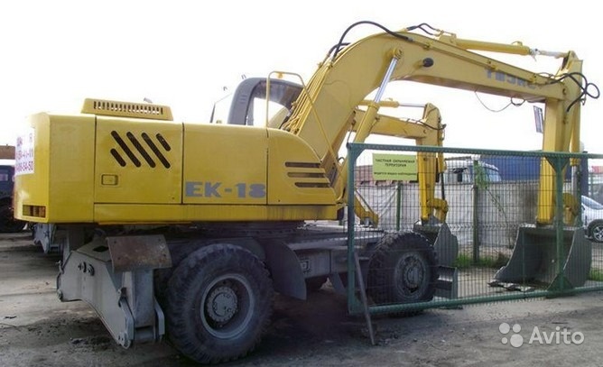 Услуги экскаватора ек 18-30 и гидромолота мг-300