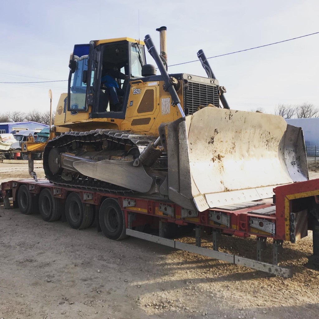 Бульдозер Jone Deere аренда